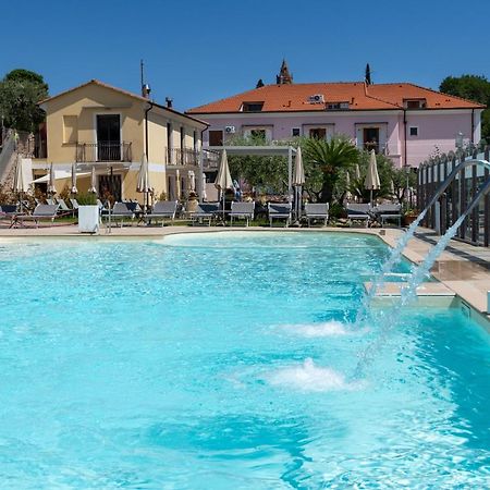 Residence Villa Il Casale - Appartamenti Wellness E Piscina Riscaldata Tovo San Giacomo Eksteriør bilde