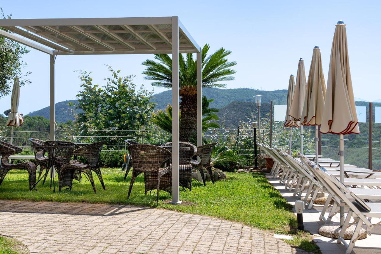 Residence Villa Il Casale - Appartamenti Wellness E Piscina Riscaldata Tovo San Giacomo Eksteriør bilde