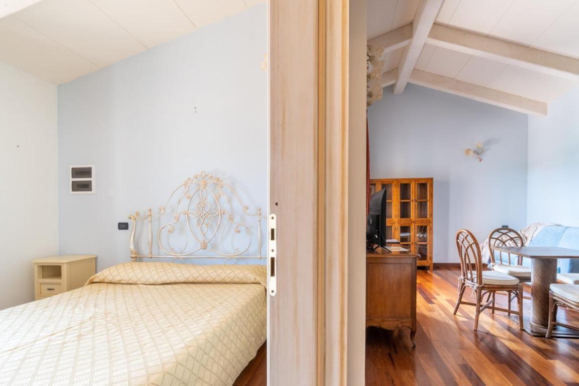 Residence Villa Il Casale - Appartamenti Wellness E Piscina Riscaldata Tovo San Giacomo Eksteriør bilde
