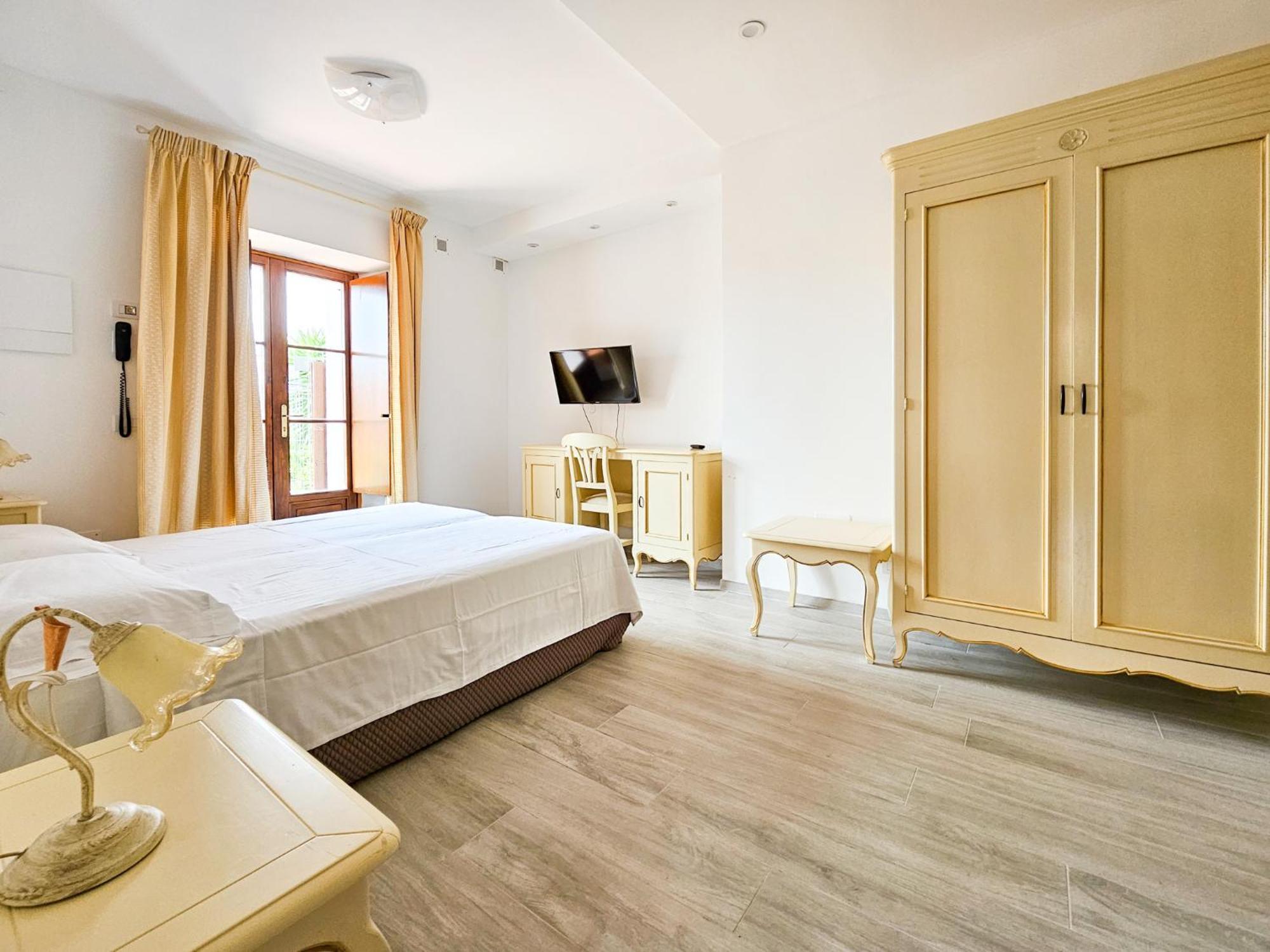 Residence Villa Il Casale - Appartamenti Wellness E Piscina Riscaldata Tovo San Giacomo Eksteriør bilde