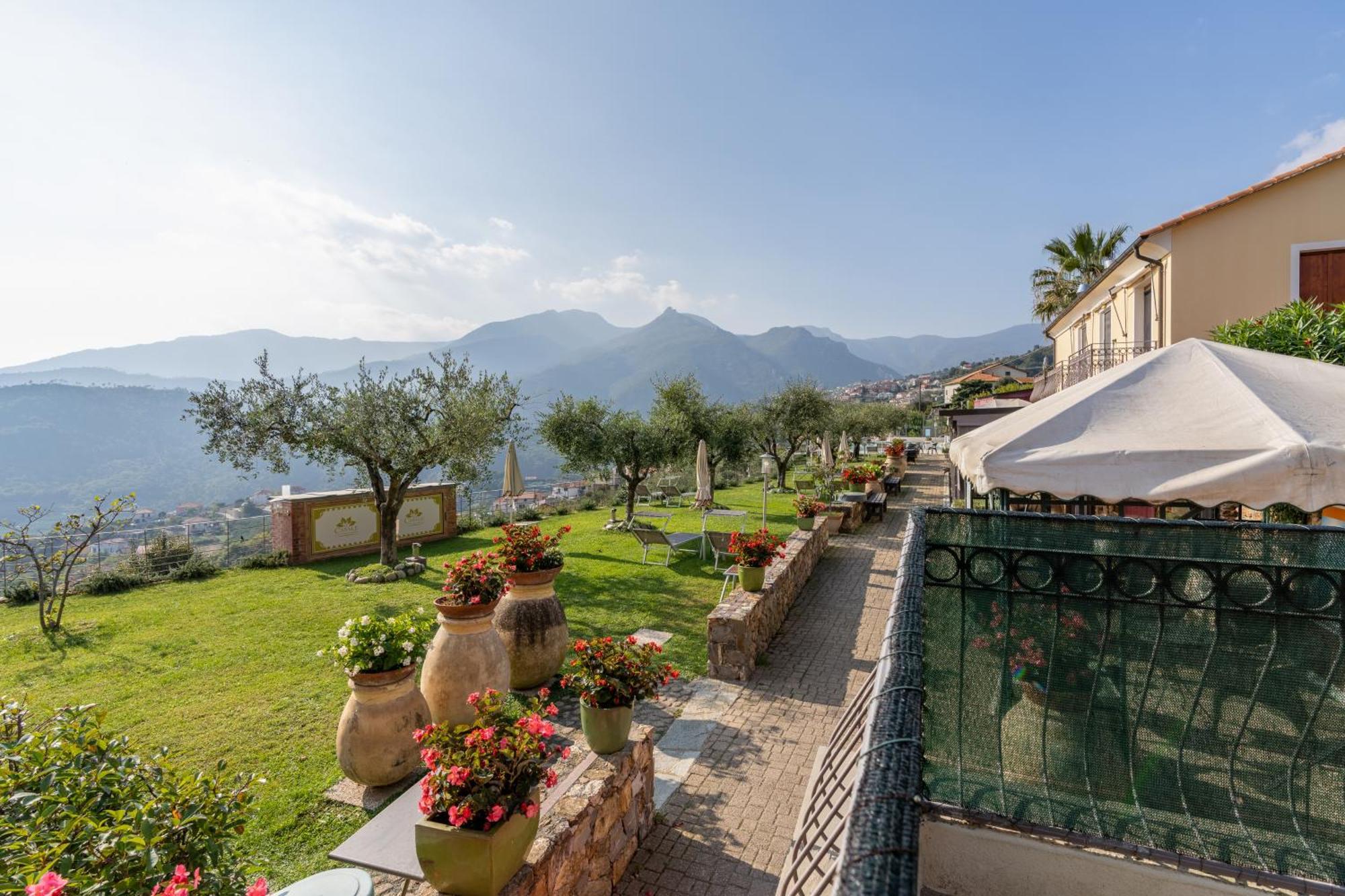 Residence Villa Il Casale - Appartamenti Wellness E Piscina Riscaldata Tovo San Giacomo Eksteriør bilde