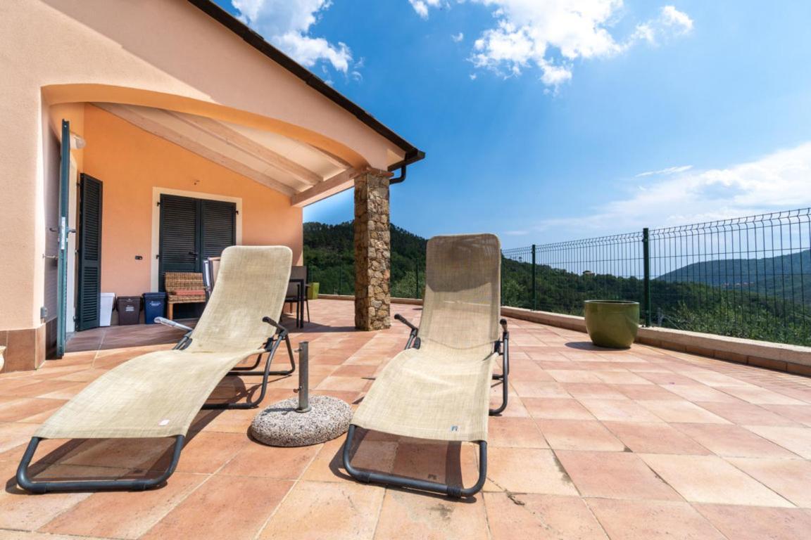 Residence Villa Il Casale - Appartamenti Wellness E Piscina Riscaldata Tovo San Giacomo Eksteriør bilde