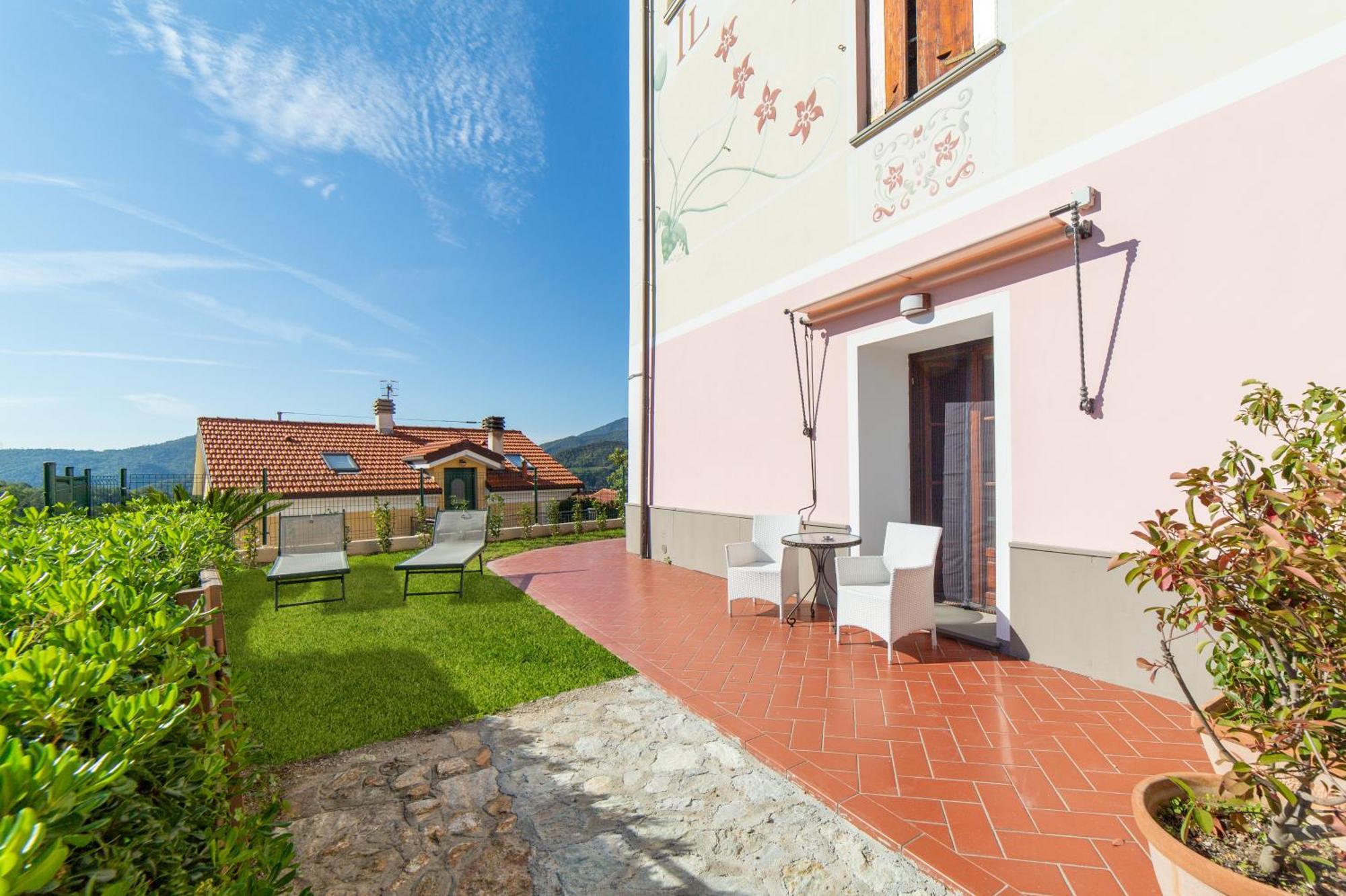 Residence Villa Il Casale - Appartamenti Wellness E Piscina Riscaldata Tovo San Giacomo Eksteriør bilde