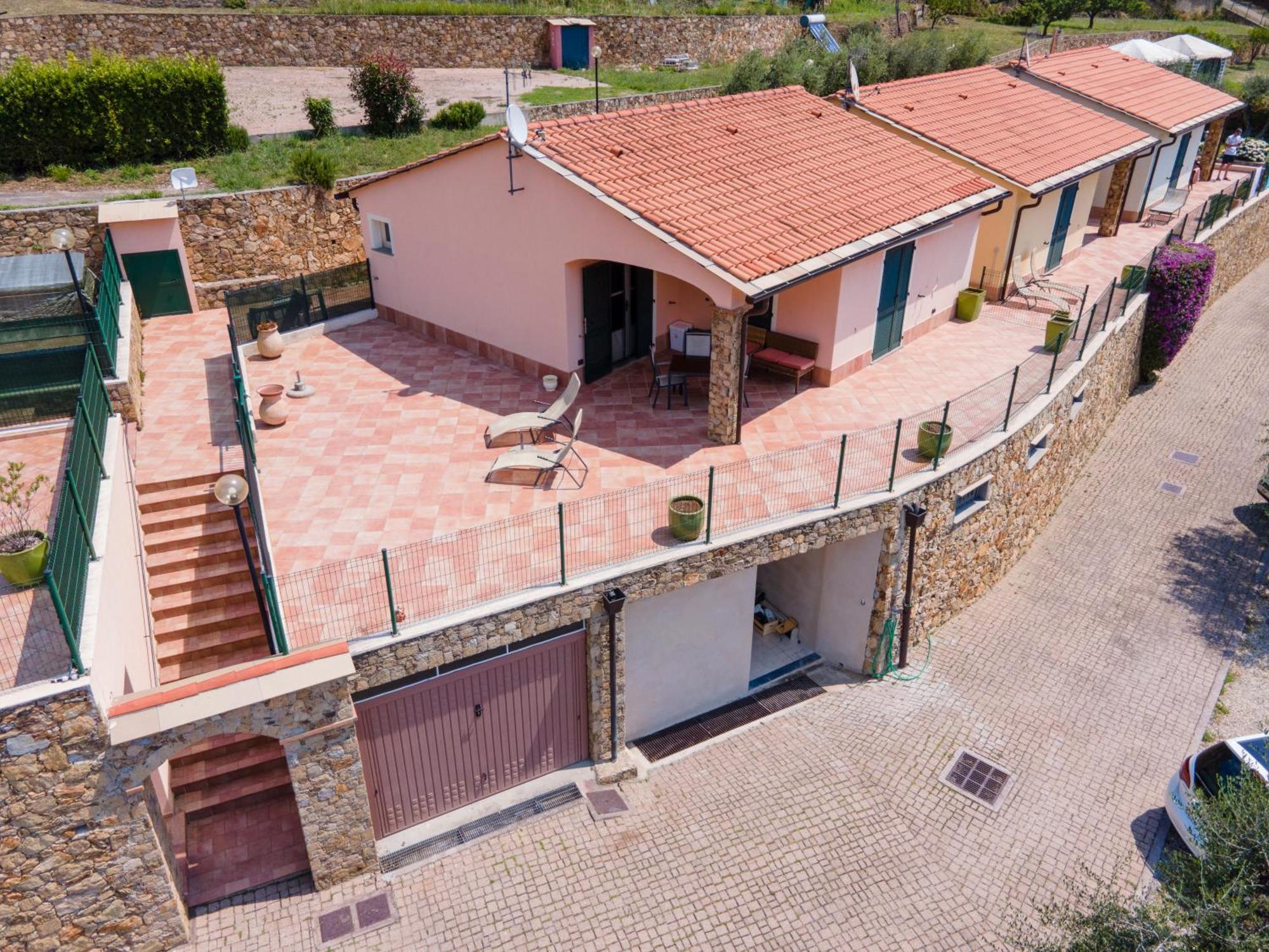 Residence Villa Il Casale - Appartamenti Wellness E Piscina Riscaldata Tovo San Giacomo Eksteriør bilde